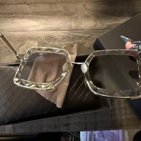 BRAND NEW🆕 💯Authentic- Bottega Veneta Oversized Squared Sunglasses - Picture 5 of 10